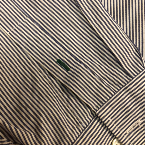 Vintage Tommy Hilfiger button down - Picture 4 of 4